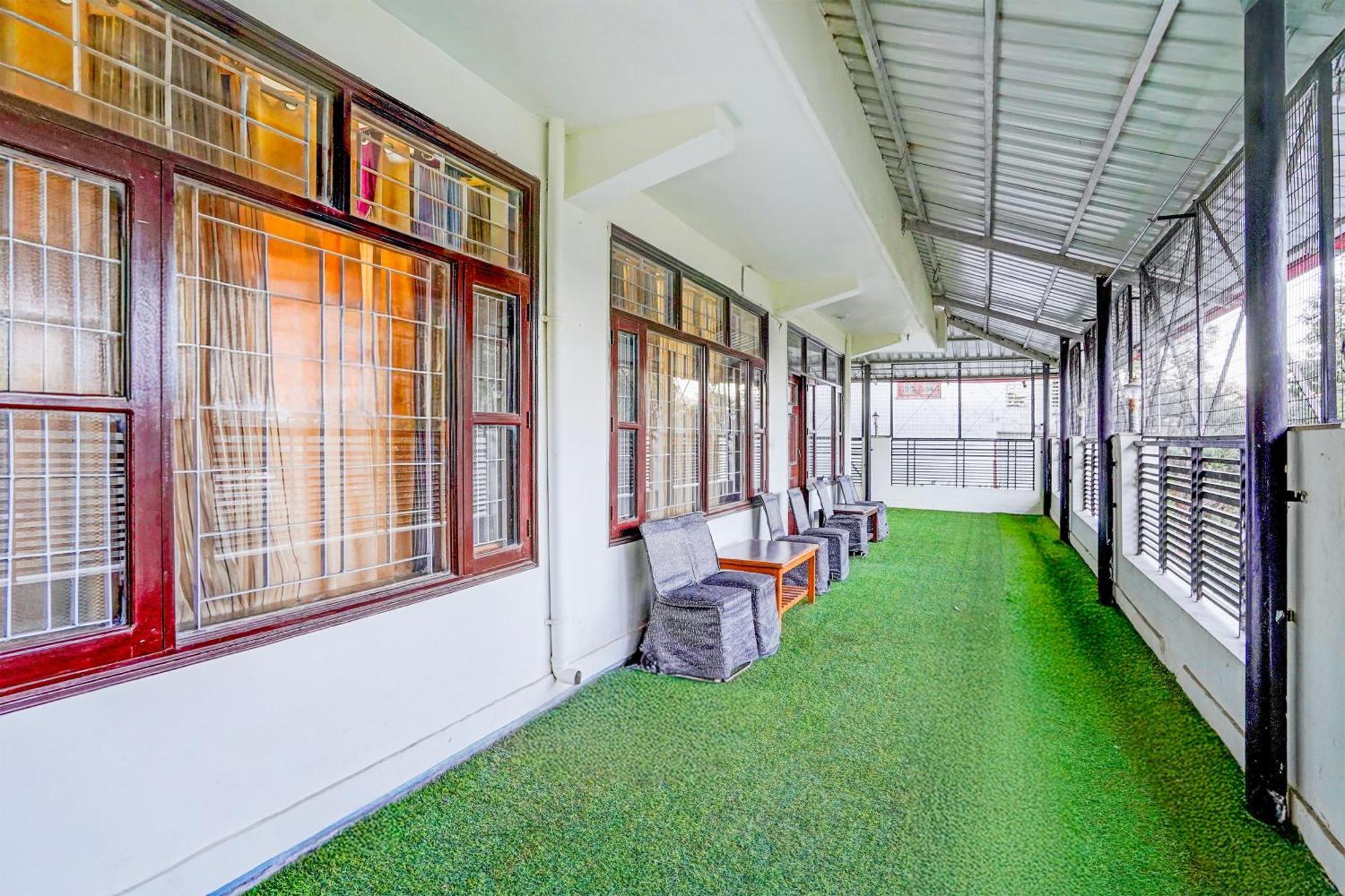 Super Townhouse Mall Road Near Library Chowk Mussoorie Zewnętrze zdjęcie
