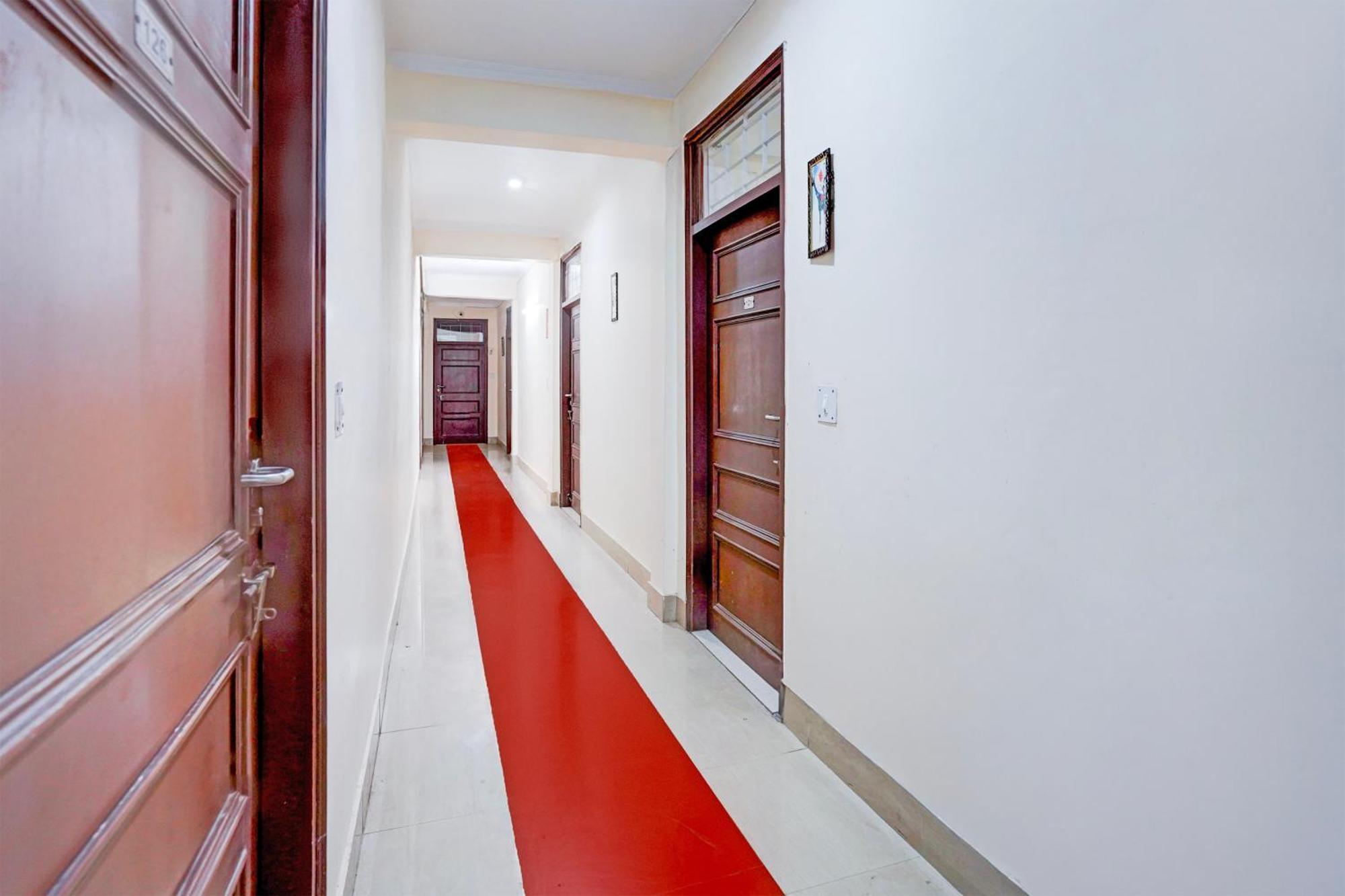 Super Townhouse Mall Road Near Library Chowk Mussoorie Zewnętrze zdjęcie