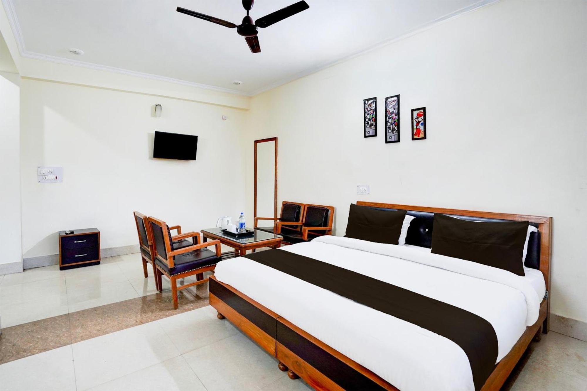 Super Townhouse Mall Road Near Library Chowk Mussoorie Zewnętrze zdjęcie